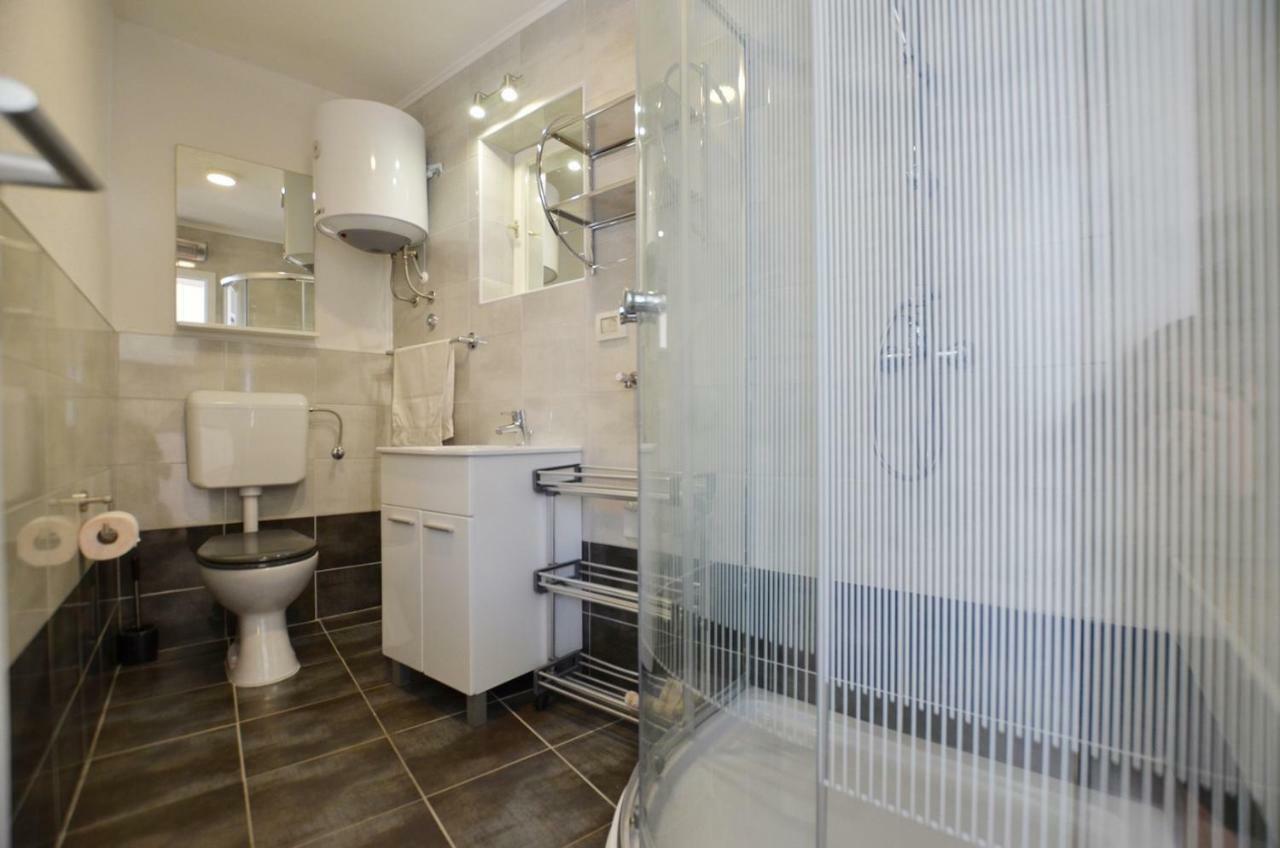 Yulia Apartments Rovinj Ngoại thất bức ảnh