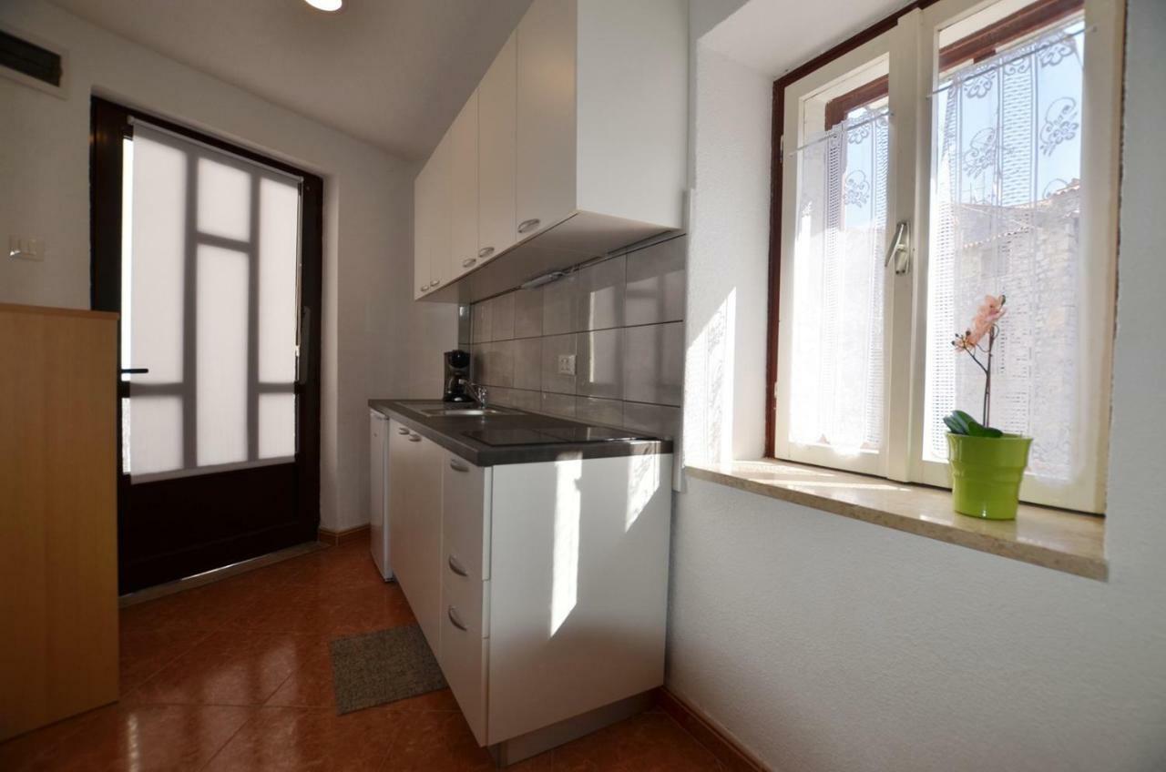 Yulia Apartments Rovinj Ngoại thất bức ảnh